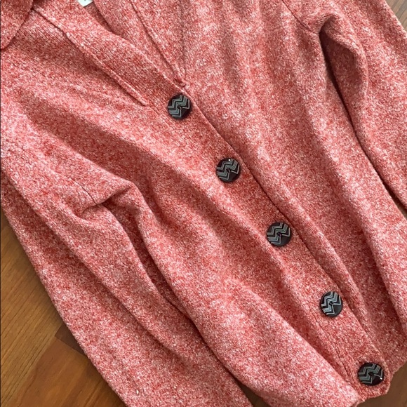 Beautiful Thick Button Down Sweater - Picture 2 of 16